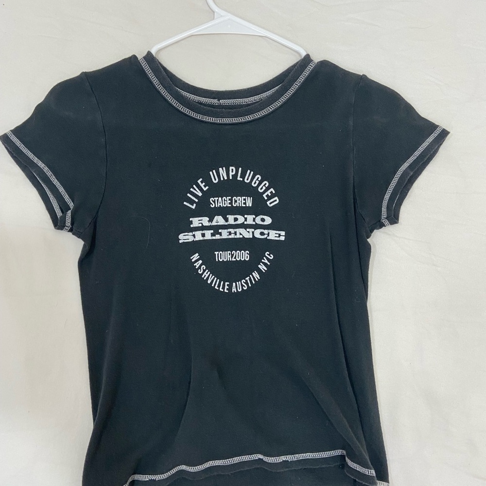 Brandy Melville radio silence Black T-Shirt